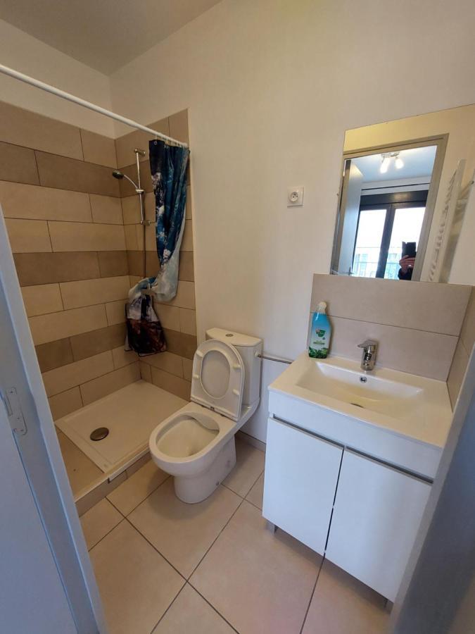 Residence De La Gare, Chambre Meublee Longjumeau Luaran gambar
