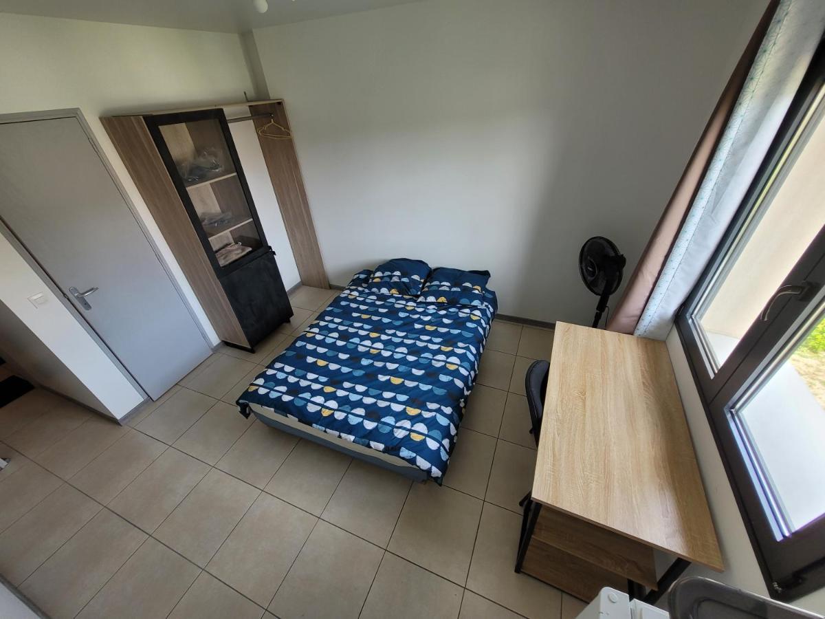 Residence De La Gare, Chambre Meublee Longjumeau Luaran gambar